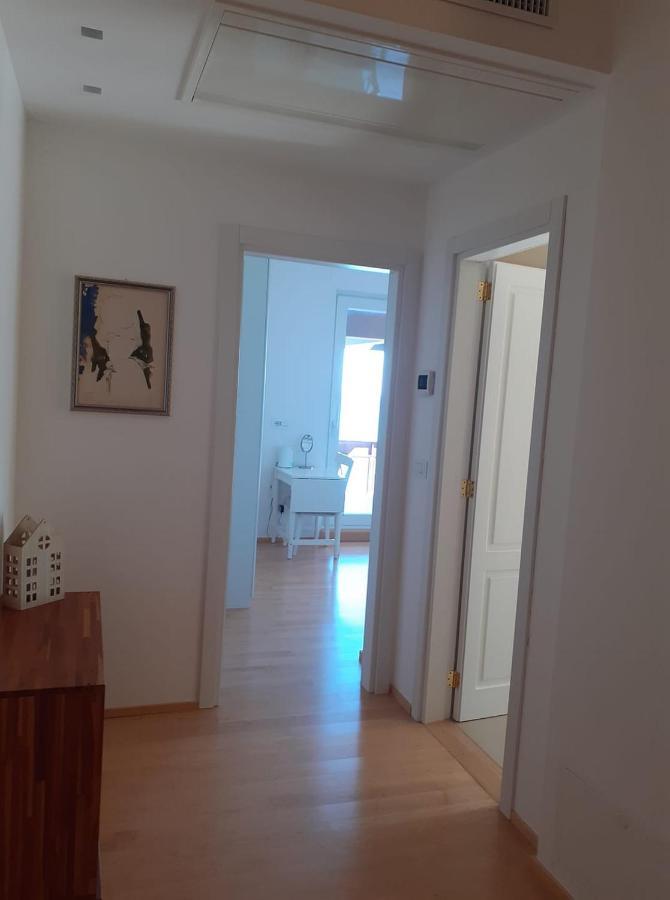Attico Suite Spiaggia Барі Екстер'єр фото