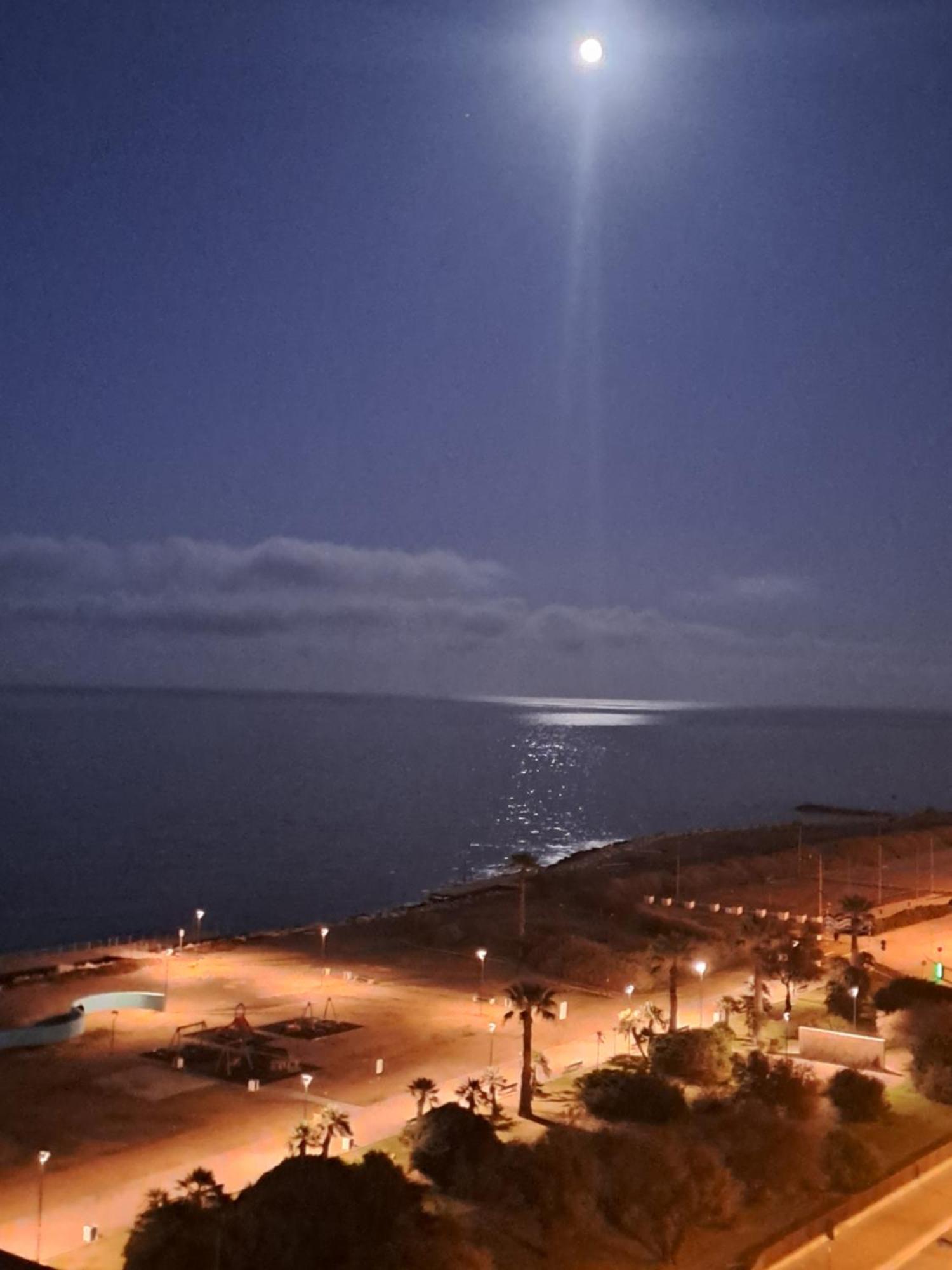Attico Suite Spiaggia Барі Екстер'єр фото
